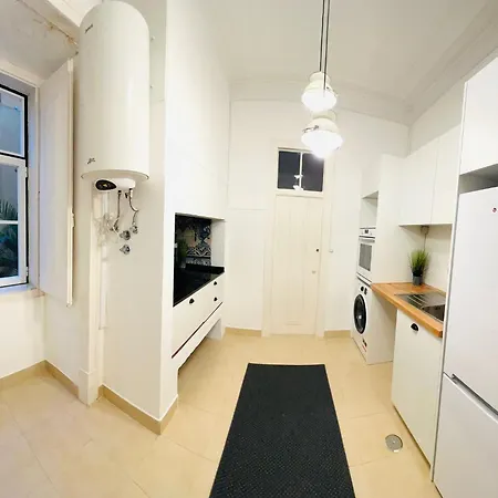 Luxury In The Centre Of Lisbon, Alfama بيت شباب