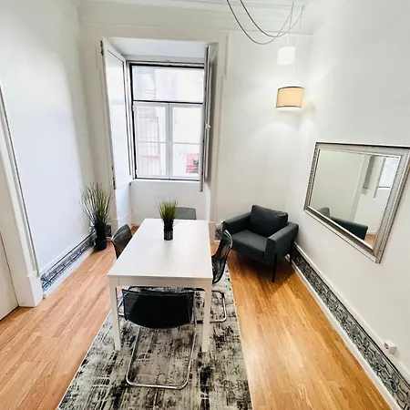 Luxury In The Centre Of Lisbon, Alfama Vandrerhjem